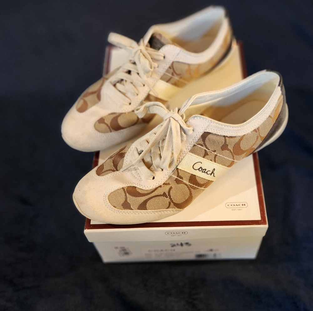 Coach Women's Tan and Cream Sneakers